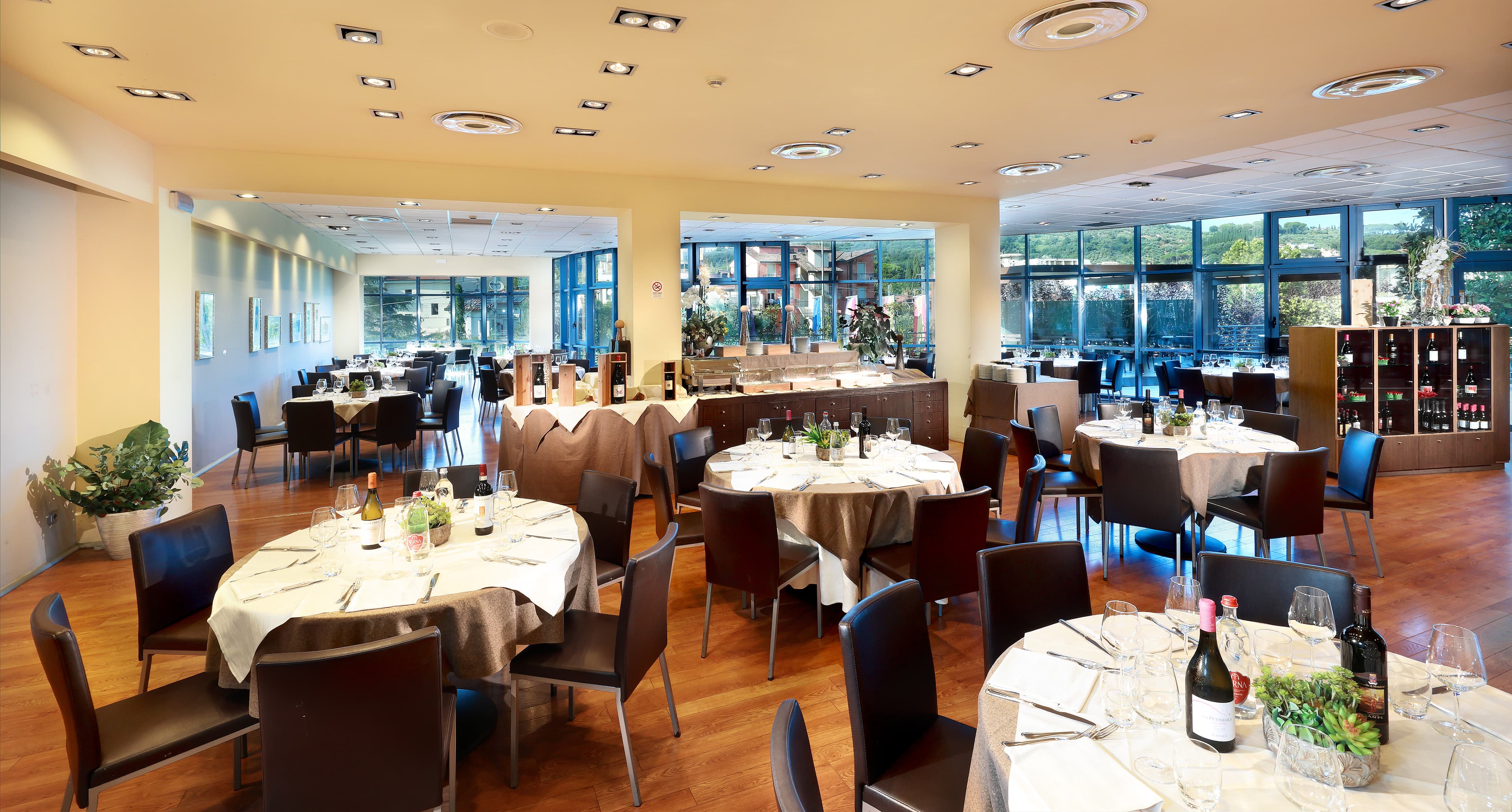 Tuscany Inn Hotel - Area comune